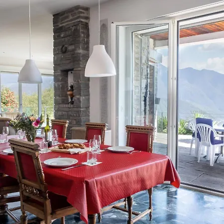 Hébergement de vacances Carina Lakeview By Interhome *